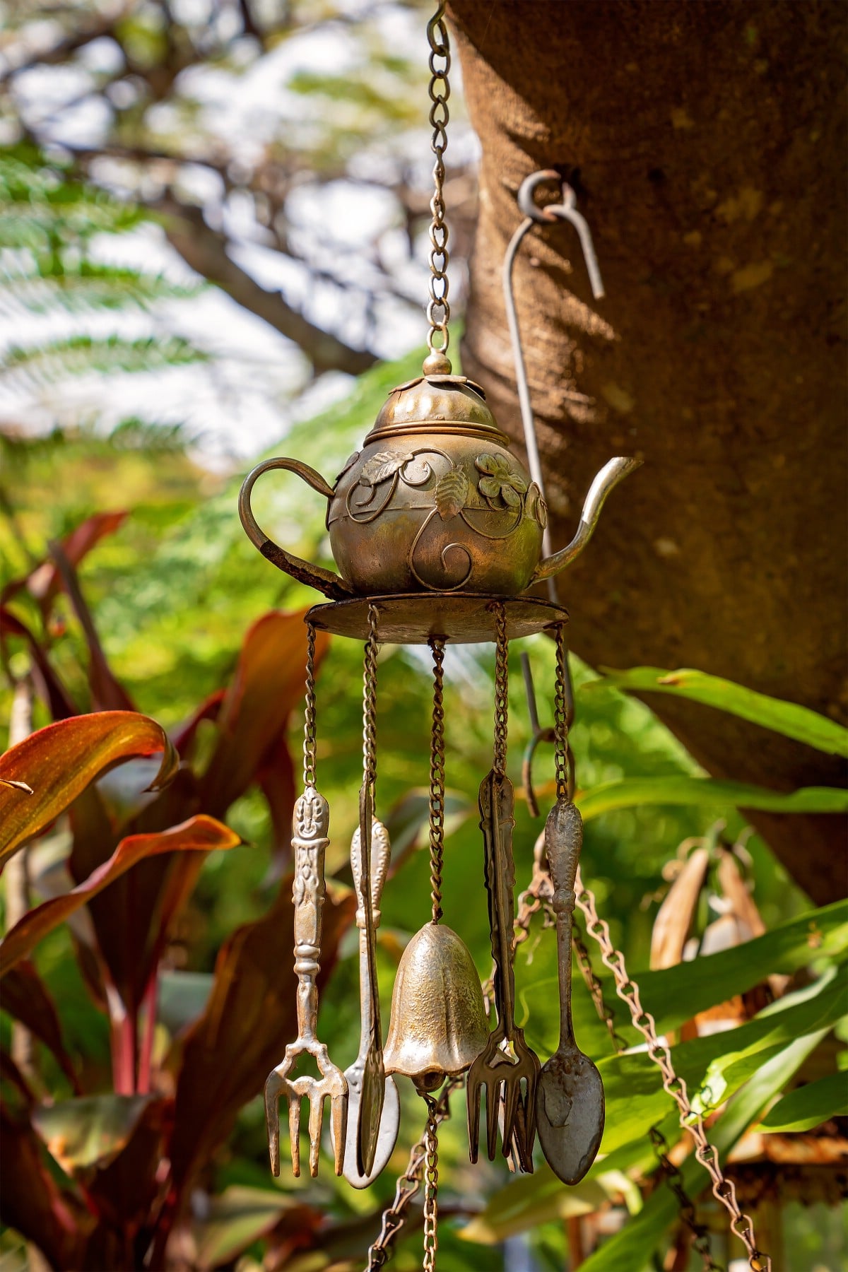 Fork wind chime bird repellent.