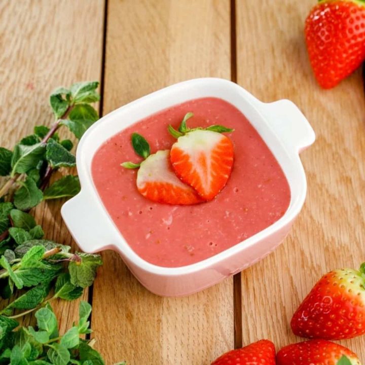 Strawberry Wine Recipe So Delicious   Homemade Strawberry Pudding Featured 720x720 