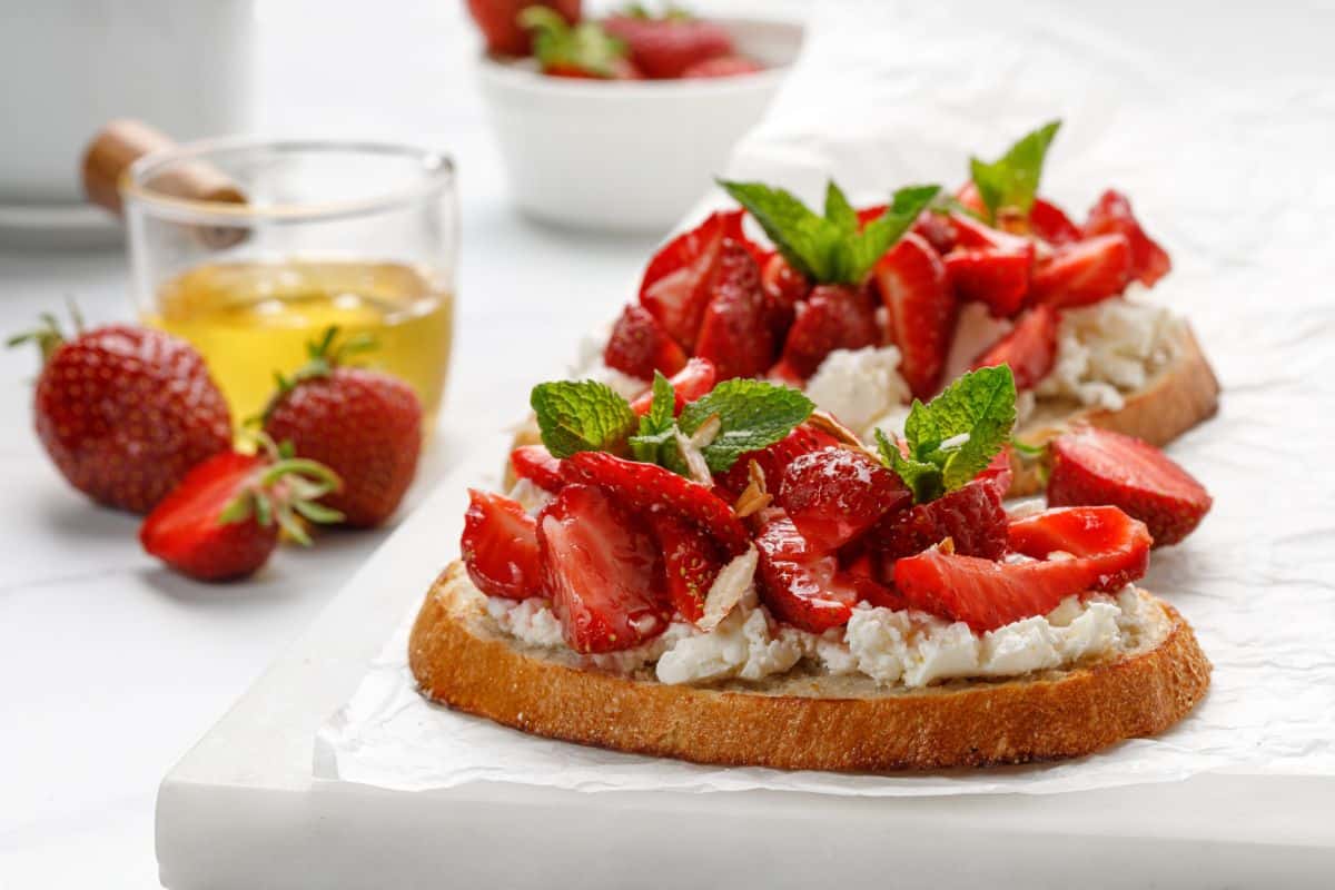 A fresh strawberry Bruschetta